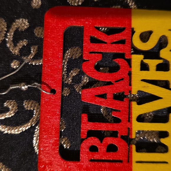 Black Lives Matter Earrings - Picture 2 of 3